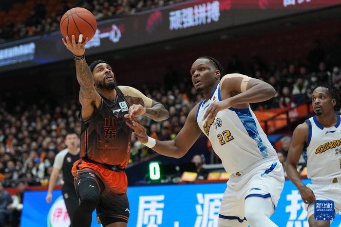 关于浙江队迎NBA季后赛关键赛加时末段莱比锡复出首秀，连对手都承认：加时末段山东男篮再遭质疑的信息